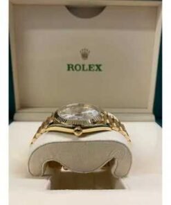Alternative view of Montre-bracelet Rolex Day-Date 40 – Montre Homme