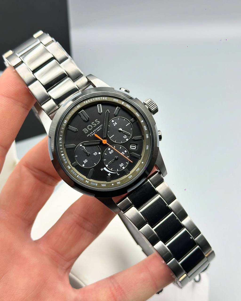 MONTRE CHRONOGRAPHE EN ACIER PLAQUÉ GRIS AVEC BRACELET À MAILLONS – Montre Homme - Image 5