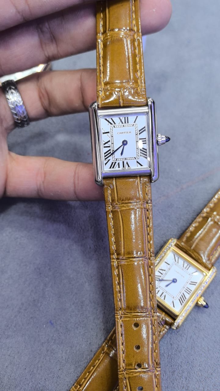 Montre Cartier Tank Must – Silver ceinture Brun – Montre Femme – Image 4