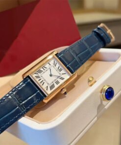 Alternative view of Montre Cartier Tank Louis – Rose Gold ceinture bleue – Montre Femme